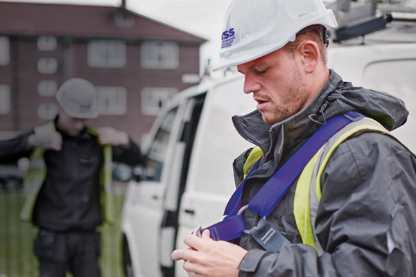 Checking safety harness